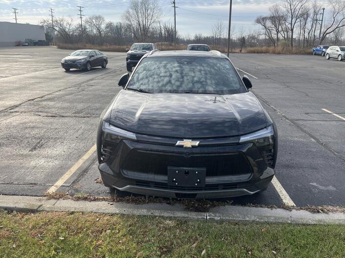 2024 Chevrolet Blazer EV LT eAWD Comf&Conv Conv&DrvrConfPkgs w/Sunroof AdptvCrz HtdEvotexSeats HtdSteeringWheel HD-SrrndVsn Milwaukee WI